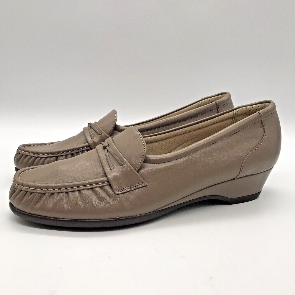 SAS Easier Tripad Comfort Taupe Slip On Loafers Woman's 10.5S Comfort Shoes
